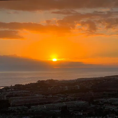 Appartement 2 Bedroom With Breathtaking View Of The Sea - Sunset