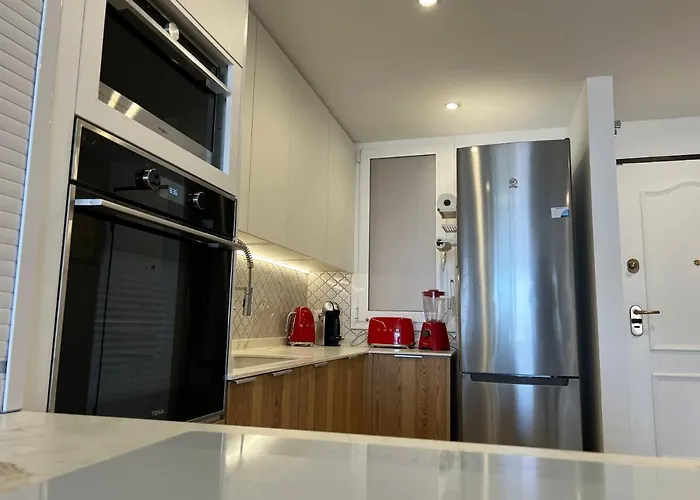 2 Bedroom With Breathtaking View Of The Sea - Sunset أذيخي
