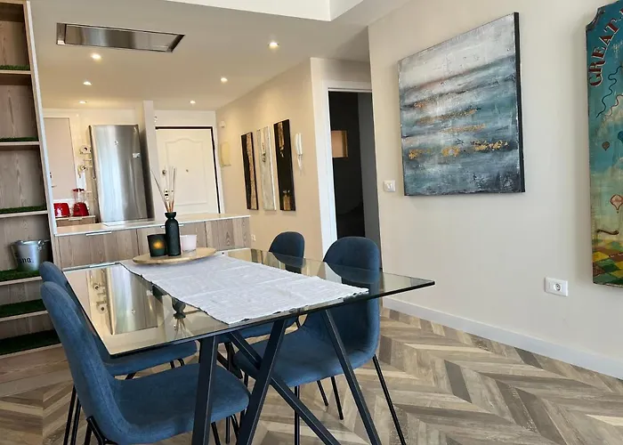 2 Bedroom With Breathtaking View Of The Sea - Sunset Apartman